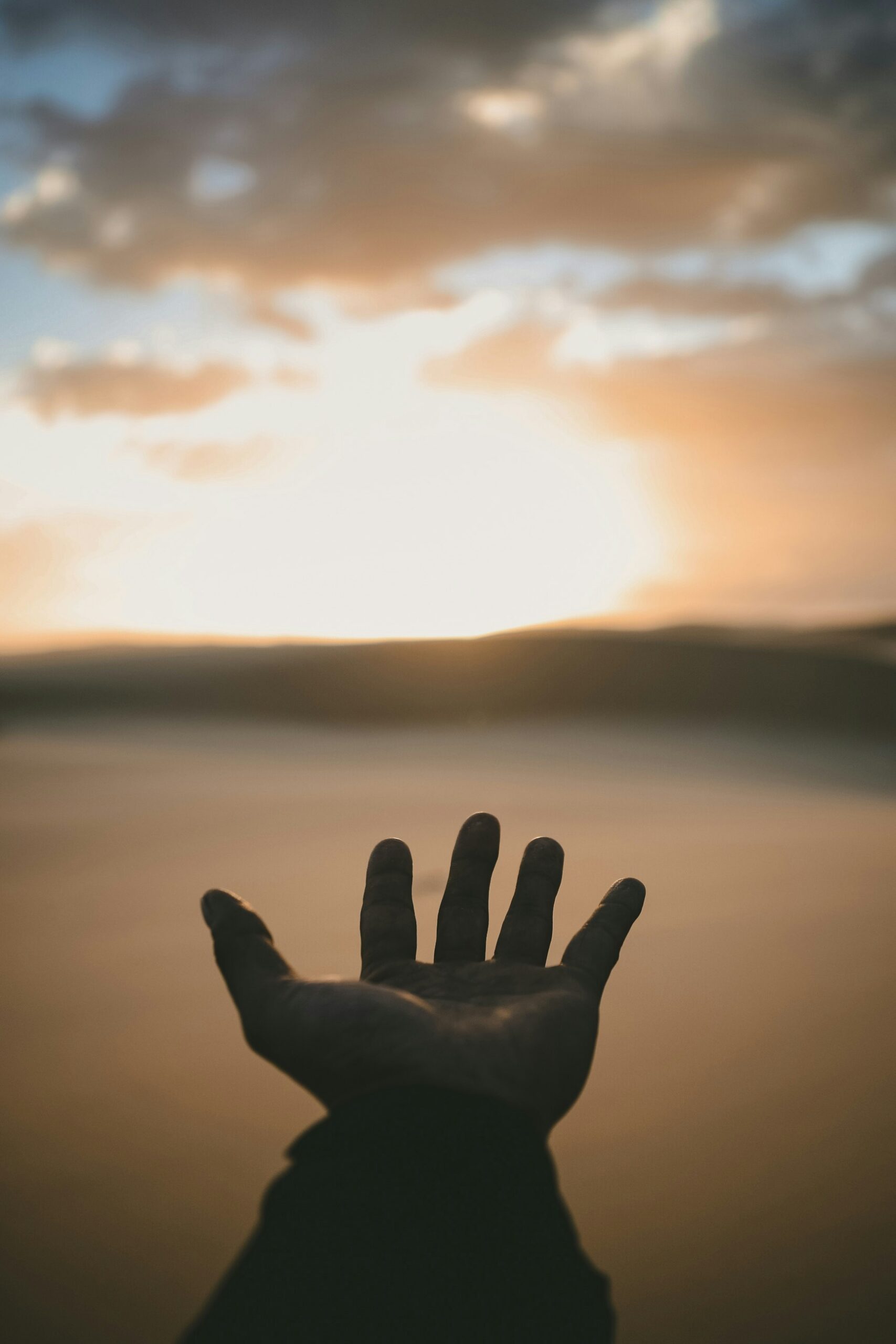 These 10 Fascinating Stories of Hasgacha Pratis (Divine Providence) Will Leave You Speechless